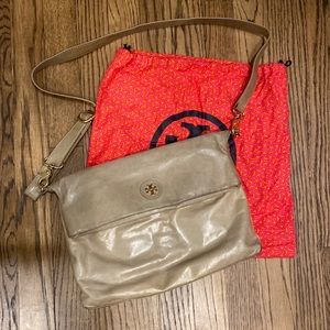 Tory Burch - Leather Flap Crossbody Bag